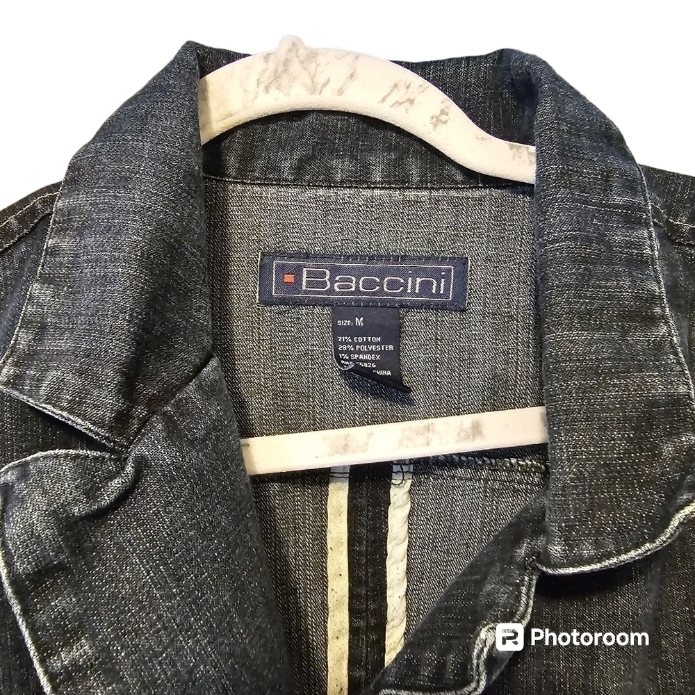 Vintage women's Jean Jacket dark Denim big button medium fitted - Picture 2 of 3